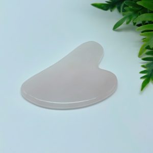 Rozenkwarts gua sha massagesteen