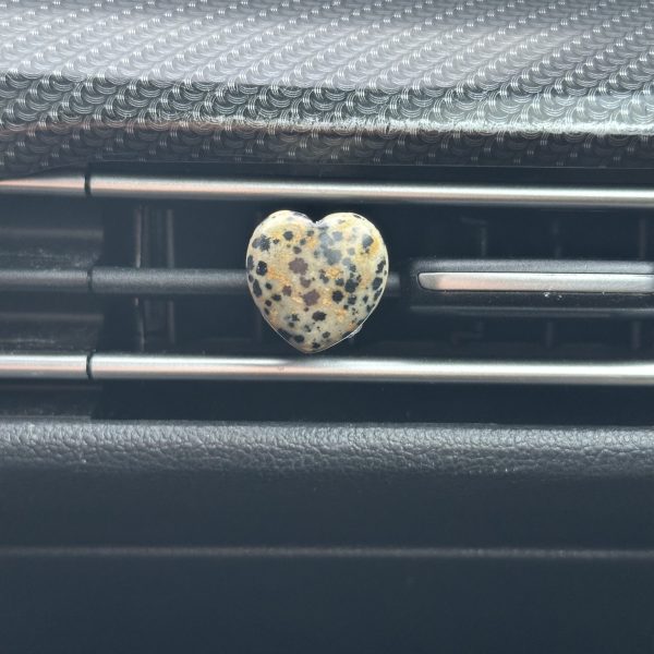 Dalmatiër Jaspis hartje voor in de auto (klein)