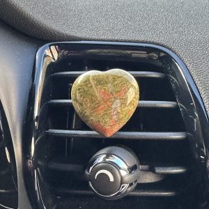 Unakiet hart voor in de auto