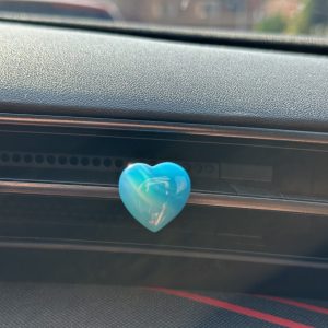 Agaat (blauw gebeits ) hartje voor in de auto (klein)