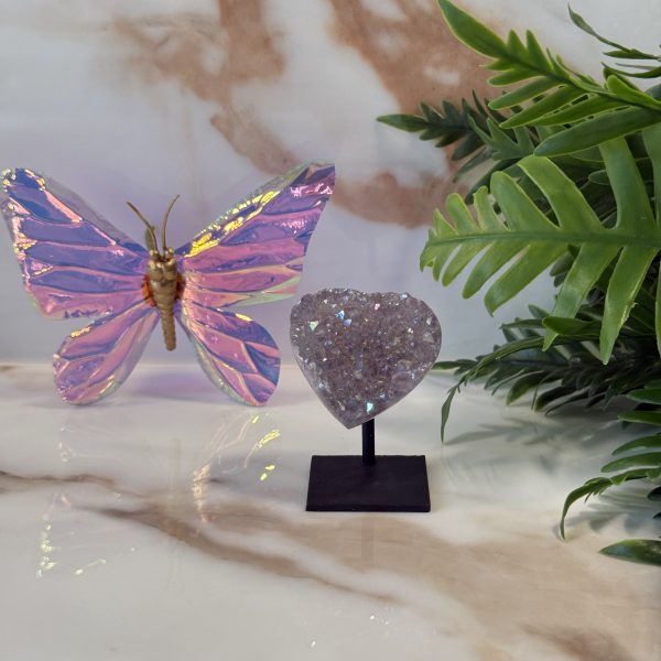 Angel aura "Amethist gecoat" hartje  mini op standaard #357