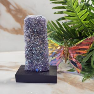 Angel aura "Amethist gecoat" op houten standaard #405