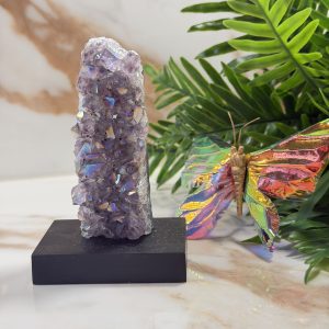 Angel aura "Amethist gecoat" op houten standaard #425