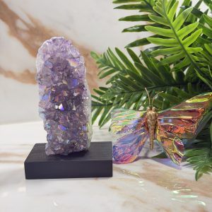 Angel aura "Amethist gecoat" op houten standaard #350